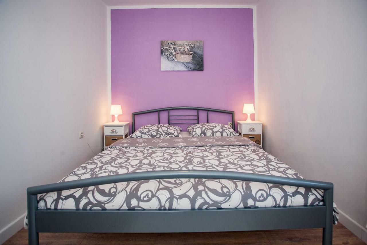Apartment & Rooms Poppy Rose 扎达尔 外观 照片